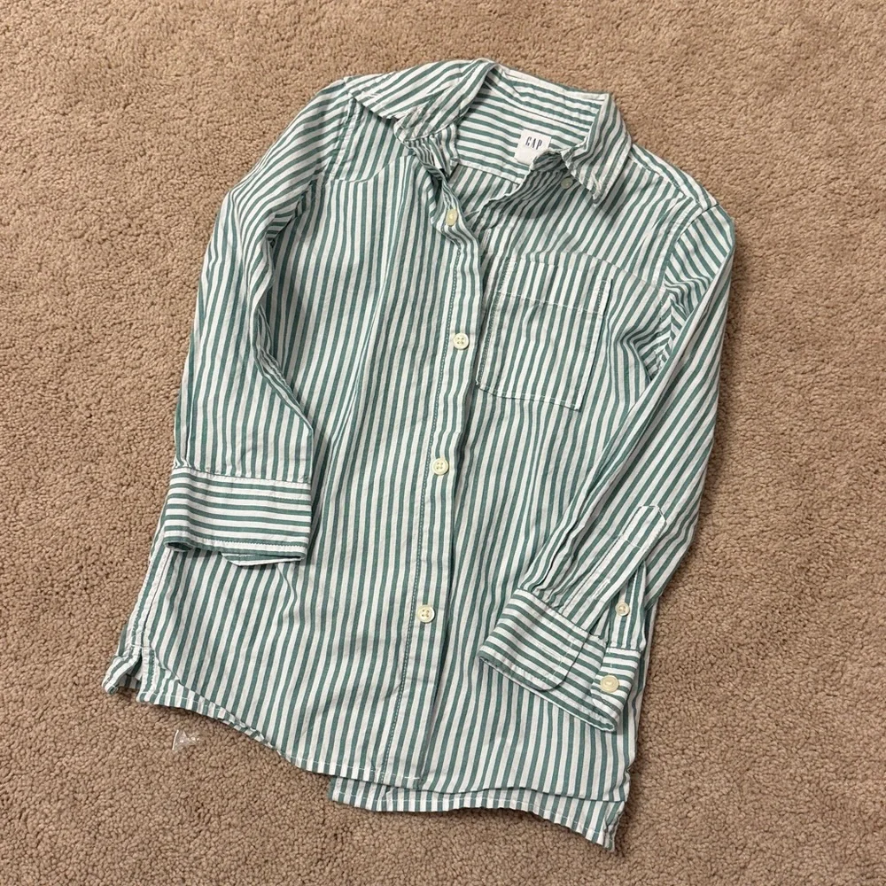 GAP Kids Green & White Striped Button Down Shirt XS (4–5) Classic Cotton Poplin